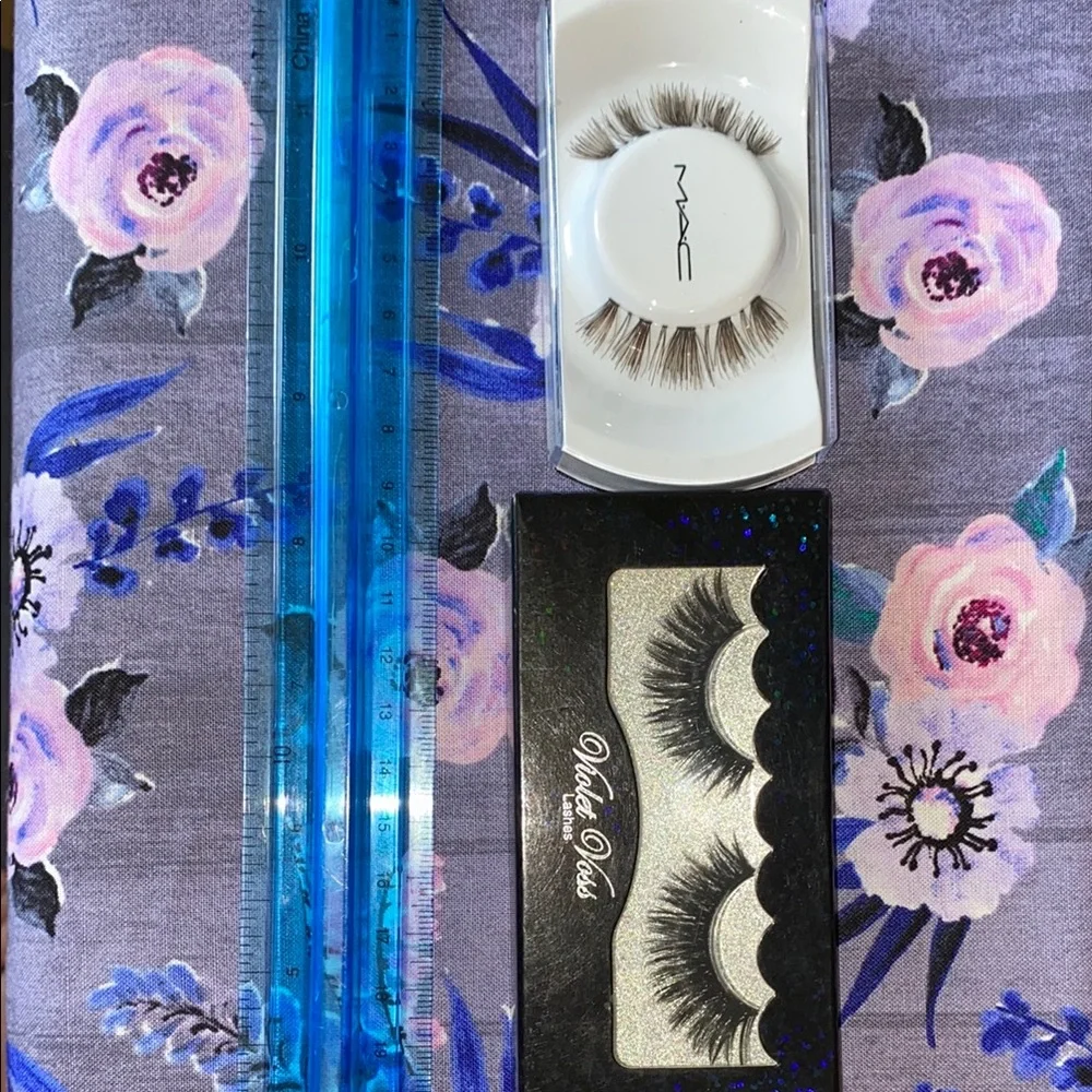 MAC and Violet Voss False Eyelashes Set - Black - Picture 10 of 10